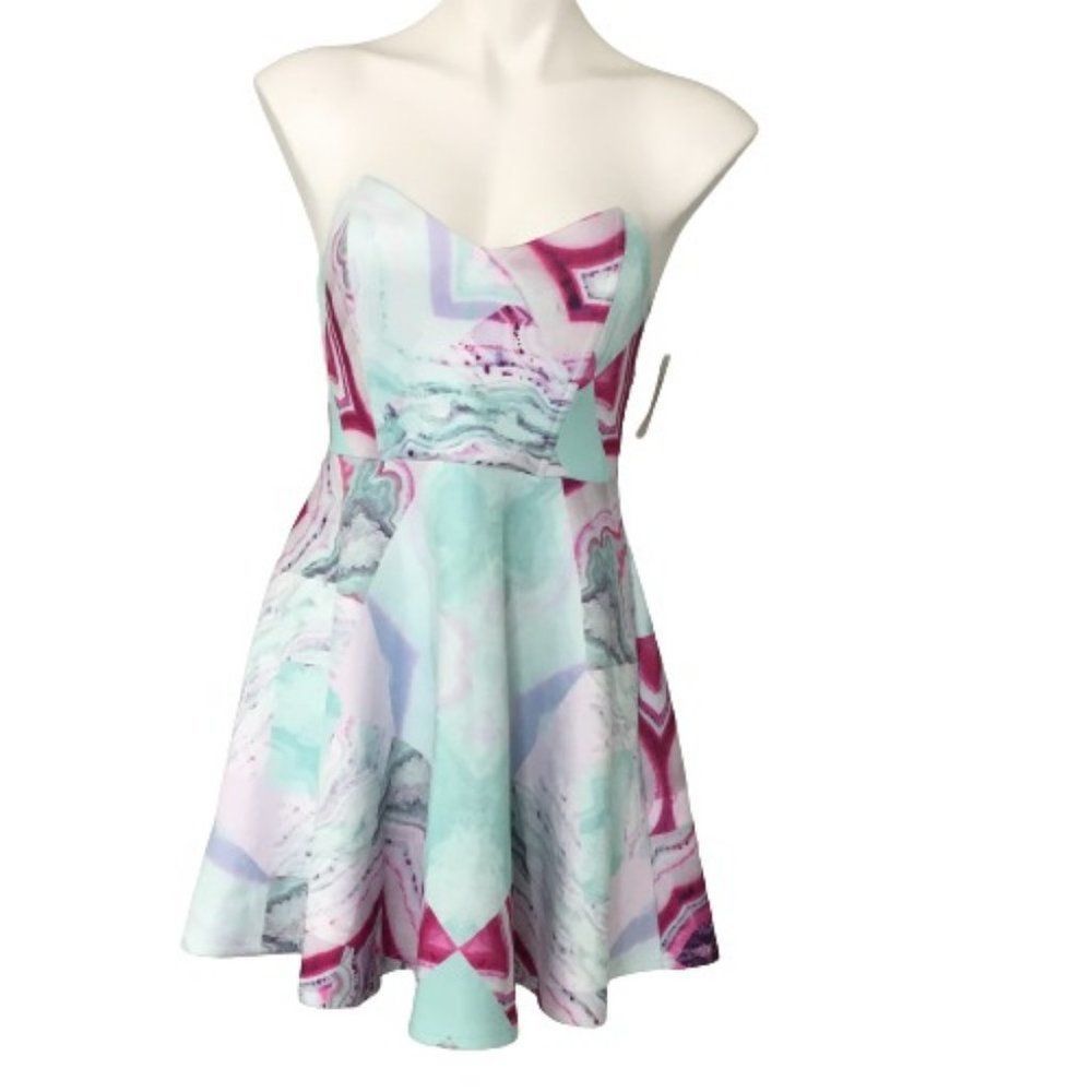 Paint it Red Strapless Marbled dress
